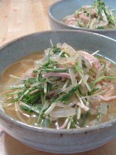 新玉ねぎと水菜の洋風煮浸しパスタ-レシピのメイン写真