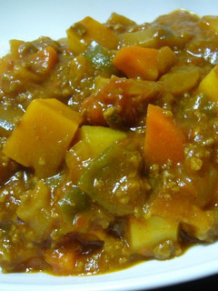 たっぷり野菜で優しい甘み♡ひき肉入カレー-レシピのメイン写真