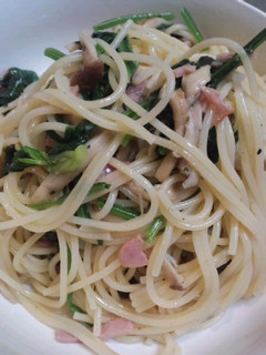 簡単!ほうれん草とベーコンのパスタ-レシピのメイン写真