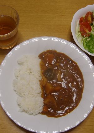 ホールトマト入りカレー-レシピのメイン写真