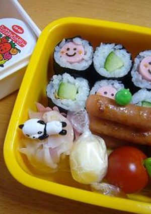 キャラ弁♪魚肉ソーセージの細巻きちゃん-レシピのメイン写真