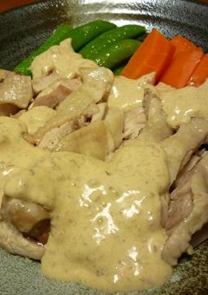 ♡◎塩茹で鶏もも肉の梅マヨソースがけ-レシピのメイン写真