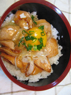 変わった親子丼?豪華な卵かけご飯?-レシピのメイン写真
