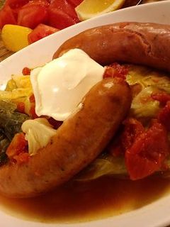 春キャベツとフランクフルトのトマト煮-レシピのメイン写真