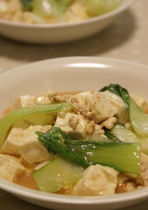 旨みたっぷり♪豆腐と青梗菜のオイスター煮-レシピのメイン写真