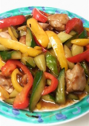 鶏肉ときゅうりとパプリカの甘酢炒め-レシピのメイン写真