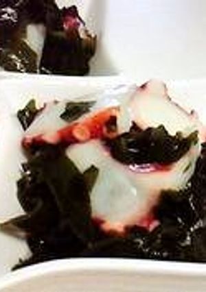 簡単!タコとワカメの酢の物-レシピのメイン写真