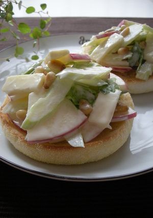りんごとセロリのオープンサンド-レシピのメイン写真