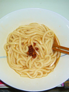 簡単!ピリ辛かまたまうどん-レシピのメイン写真
