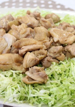 たっぷりキャベツに鶏肉のせました♪-レシピのメイン写真