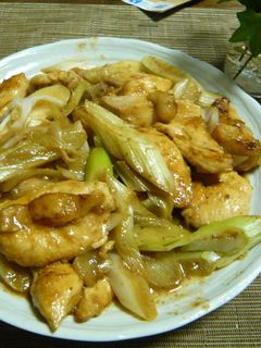 肉じゃがの翌日は♪残った煮汁で鶏の旨辛煮-レシピのメイン写真