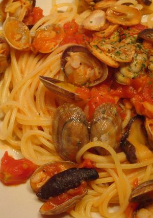 ほっこりカフェ　ニンニクトマトのパスタ　-レシピのメイン写真