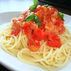 รูปของ 簡単❤トマトの冷製パスタ❤