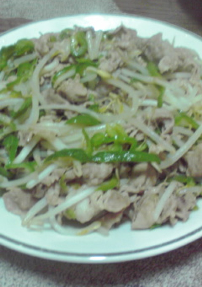 豚バラ肉とピーマンメインの炒め物-レシピのメイン写真