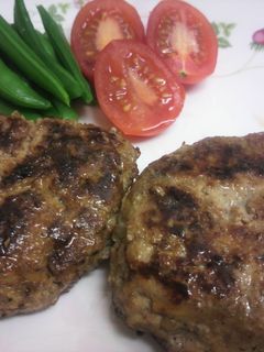 ♪玉ねぎたっぷりハンバーグ♪-レシピのメイン写真