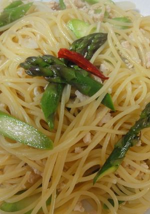 アスパラ鶏ひき肉の柚子こしょう風味パスタ-レシピのメイン写真