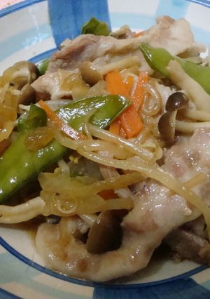 すき焼きのたれで♪モヤシと豚バラ蒸し煮-レシピのメイン写真