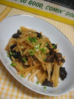 じゃがいもと中華な食材で和風炒め-レシピのメイン写真