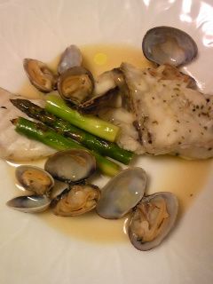鯛とあさりのワイン蒸しアスパラ添え-レシピのメイン写真