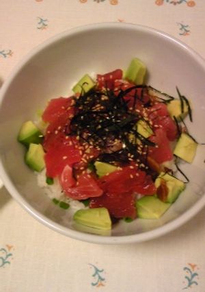 マグロ丼のアボガドのせ-レシピのメイン写真