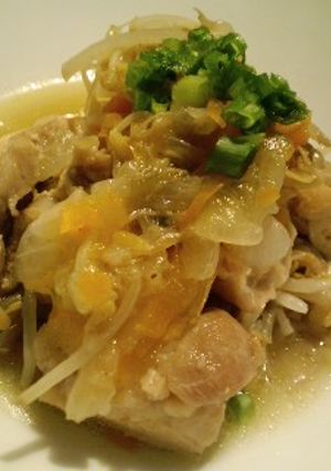 鶏肉のコンソメ煮込み-レシピのメイン写真