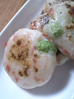 カニカマでもちもち白玉だんご-レシピのメイン写真
