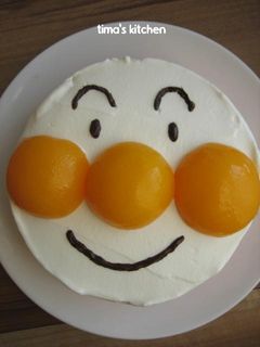 簡単デコ★アンパンマン・バースデーケーキ-レシピのメイン写真