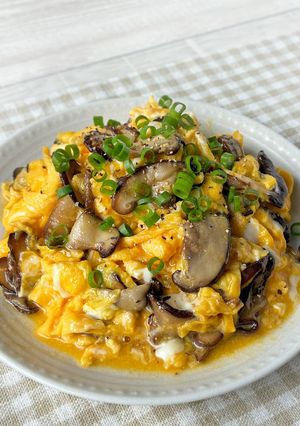 しいたけの旨み炸裂！ふんわり卵炒め-レシピのメイン写真