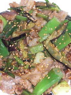 絶品☆エスニック風豚肉と香味野菜の炒め物-レシピのメイン写真