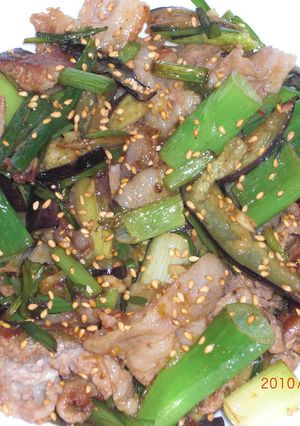 絶品☆エスニック風豚肉と香味野菜の炒め物-レシピのメイン写真