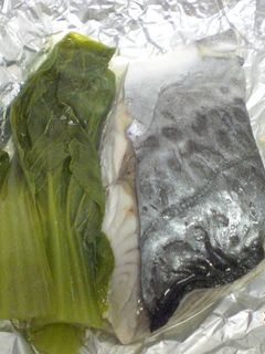 鰆とチンゲン菜のホイル蒸し-レシピのメイン写真