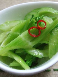 二日酔いの朝に!簡単セロリの浅漬け-レシピのメイン写真