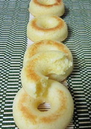 ☆ふんわりしっとりな焼きドーナツ☆-レシピのメイン写真