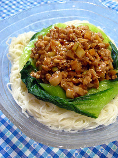 余った冷しゃぶのタレで坦々麺風そうめん♪-レシピのメイン写真