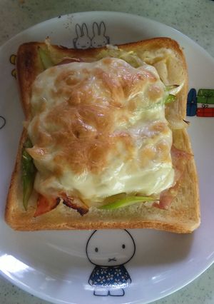 アスパラベーコンのごちそうトースト-レシピのメイン写真