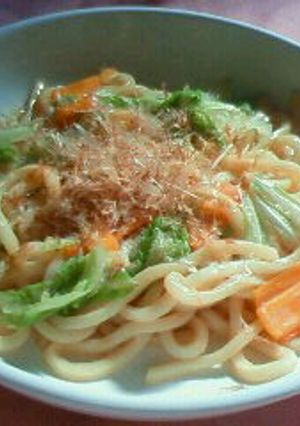 惣菜屋で習っためんつゆ味の焼きうどん-レシピのメイン写真