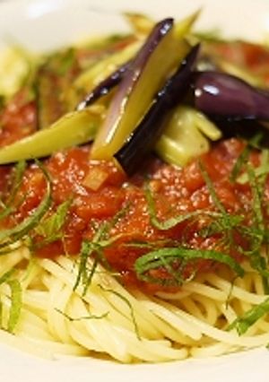うど入りのトマトソースパスタ。-レシピのメイン写真