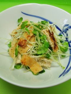 油揚げと貝割れ大根の和え物-レシピのメイン写真