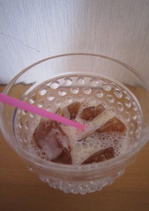 ゆーっくり飲むつめたーいカフェオレ♪-レシピのメイン写真