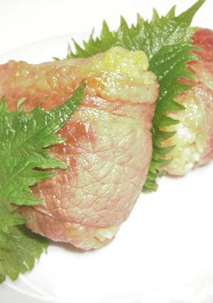簡単激うま！！肉しそ巻きおにぎり★-レシピのメイン写真