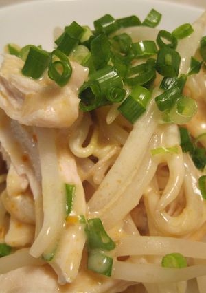 もや鶏~♪ごまだれマヨ♪ラー油-レシピのメイン写真