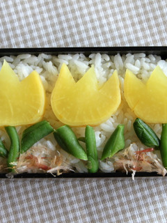 簡単!たくあんチューリップ✿キャラ弁-レシピのメイン写真