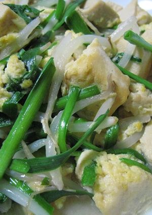 高野豆腐とニラの卵とじ-レシピのメイン写真