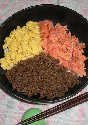 ちいママさんちの三色丼-レシピのメイン写真