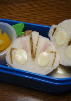 キャラ弁☆ウルトラマンのサンドイッチ-レシピのメイン写真