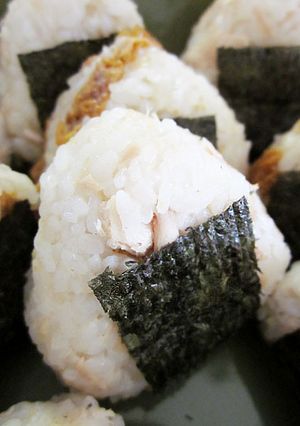さっぱりツナ梅昆布茶にぎり-レシピのメイン写真