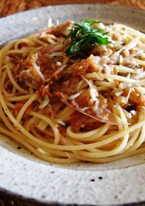 ワンボウルで♪さっぱり梅じゃこ和パスタ-レシピのメイン写真