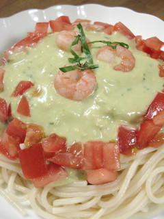 アボカドとバジルのさわやかな冷製パスタ♪-レシピのメイン写真