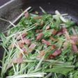 水菜とベーコンのぺペロンチーノ風