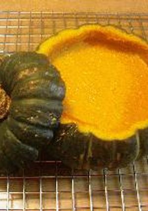 ハロウィン用☆ヘルシーなまるごとかぼちゃのお菓子-レシピのメイン写真